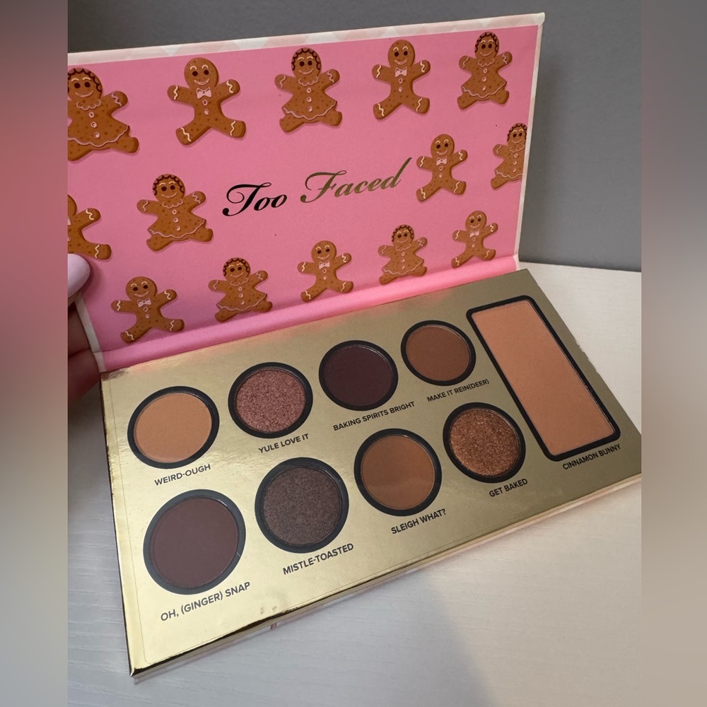 🧸Too Faced Christmas Bake Shoppe Ginger Snap Palette - Picture 5 of 7
